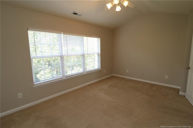 Building Photo - 236 Linden Park Ln