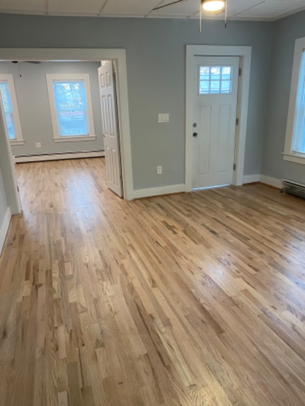 Building Photo - 68-70 College St