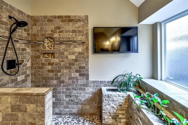 Building Photo - 3323 Brinton Trails Ln