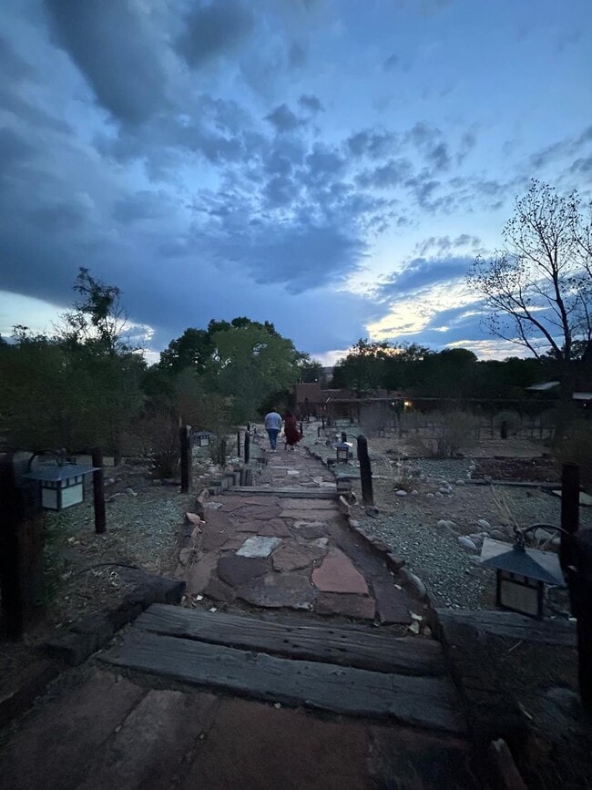 Building Photo - 18 Destierro Trail