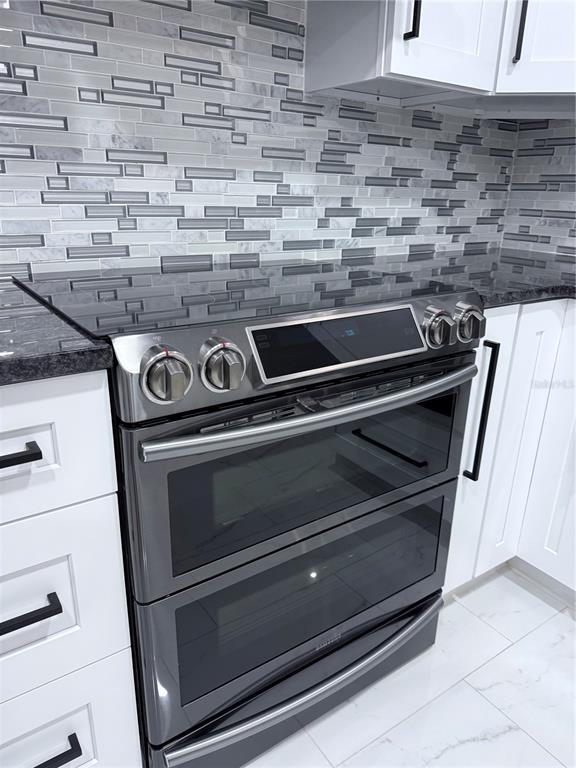 Building Photo - 128 Sandalwood Dr