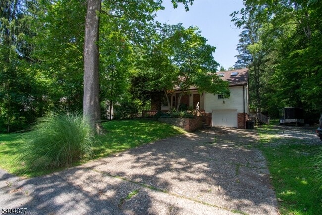 Building Photo - 29 Walker Dr