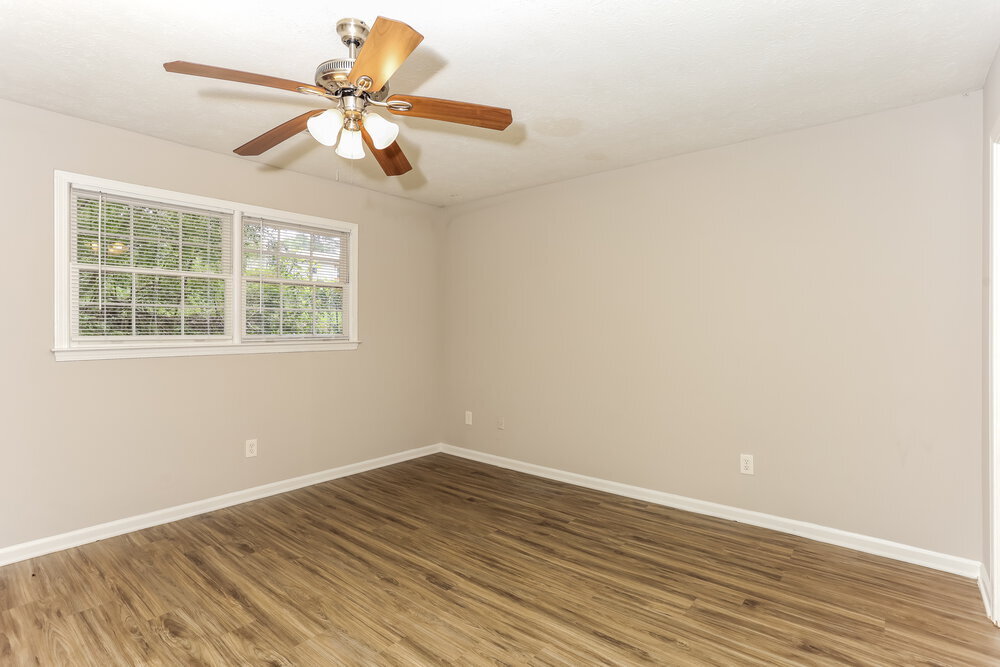 Building Photo - 6206 Shallow Creek Ln