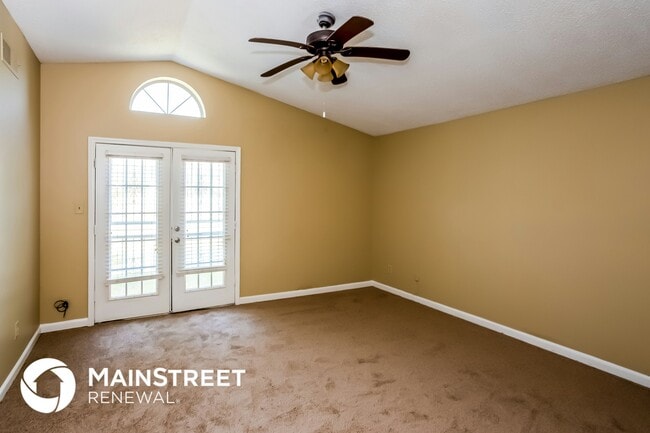 Building Photo - 7185 Stonegate Blvd