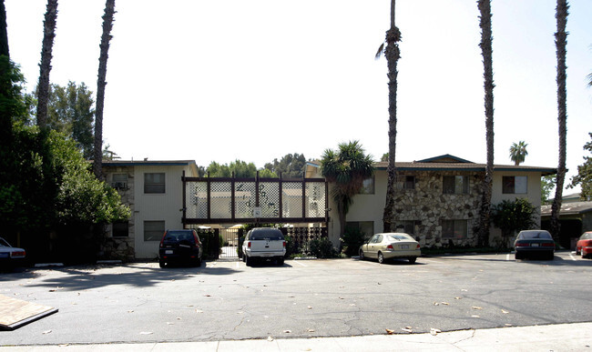 Building Photo - Lido Palms