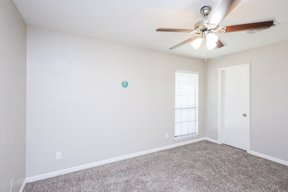 Building Photo - 3725 Whitefern Dr