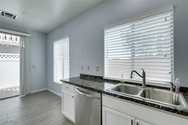 Building Photo - 1555 Homeward Cloud Ave