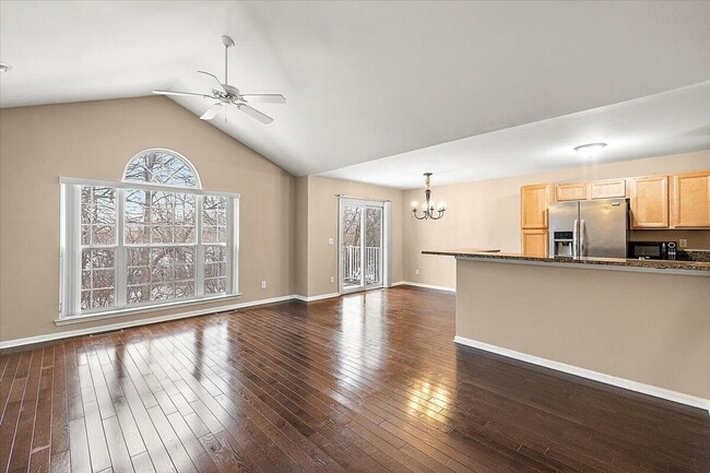 Building Photo - 15915 Morningside