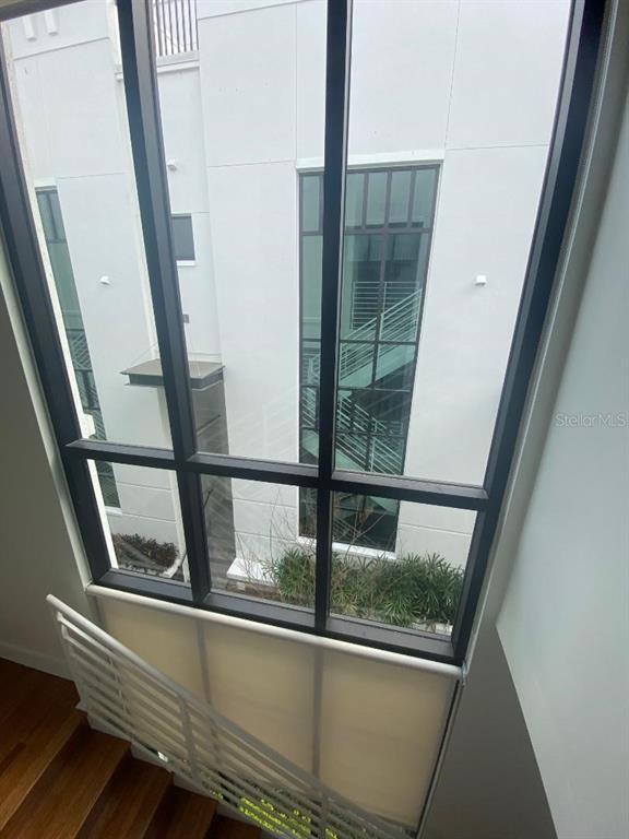 Building Photo - 350 S Osceola Ave