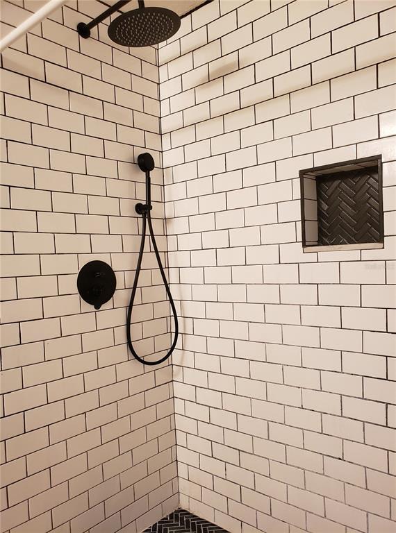 Building Photo - 1910 E Palm Ave