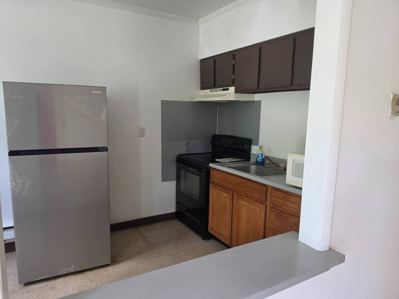 Building Photo - 1292 US-44