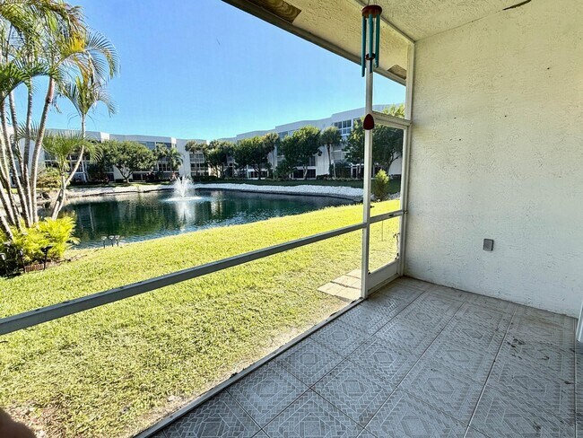 Building Photo - 3162 Via Poinciana