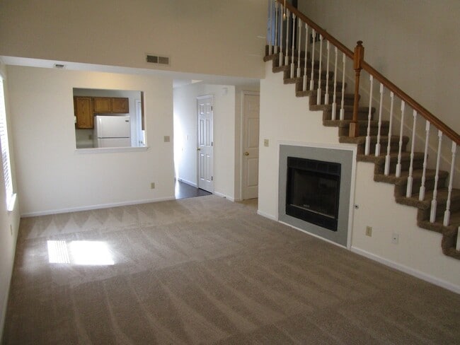 Building Photo - 2404-2406 Calder Ct.