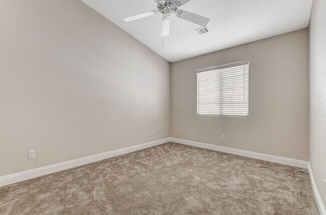 Building Photo - 5053 Cedar Lawn Way