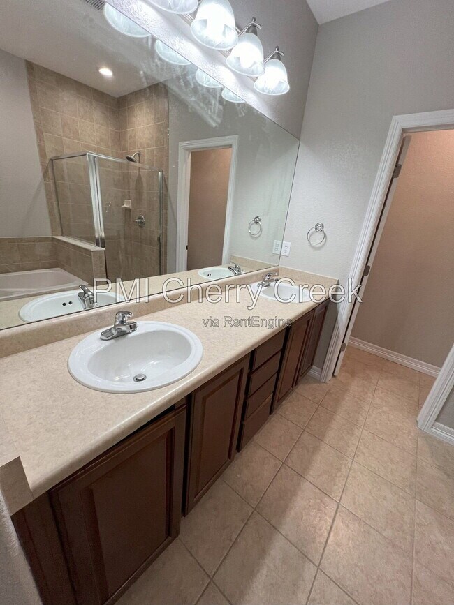 Building Photo - 9256 Kornbrust Dr