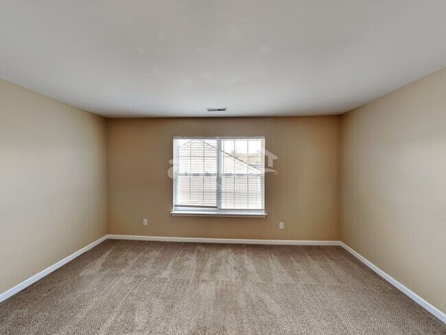 Building Photo - 134 Sumner Meadows Ln