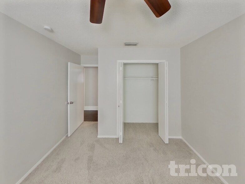 Building Photo - 606 Perdido Dr