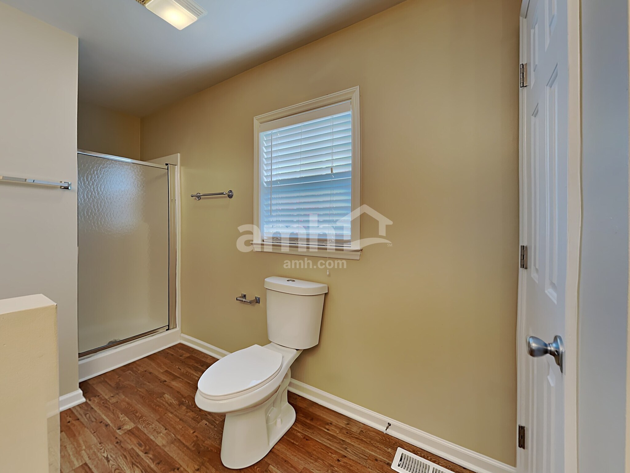 Building Photo - 2645 Wynbrook Dr