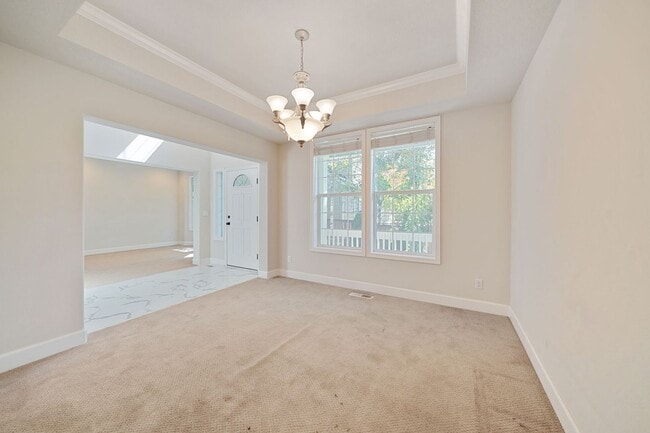 Building Photo - 10657 SW Adele Dr