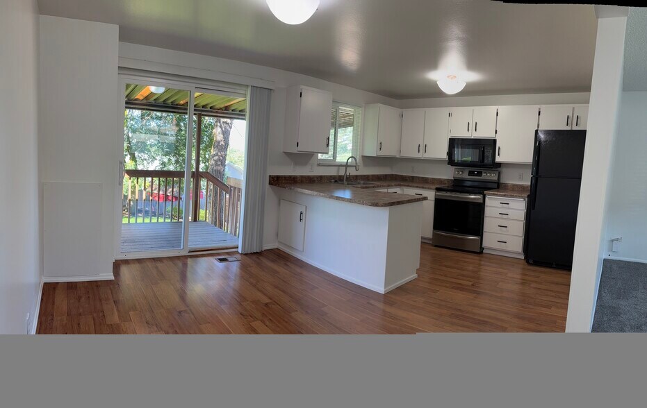 Building Photo - 1204 E 9520 S