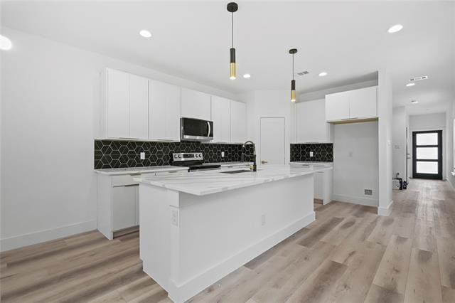 Building Photo - 5212 Colonial Ave