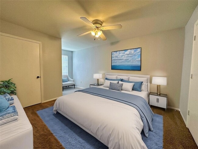 Building Photo - 1610 Columbia Arms Cir