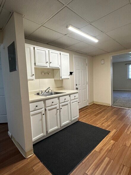 Building Photo - 134 Sherman St