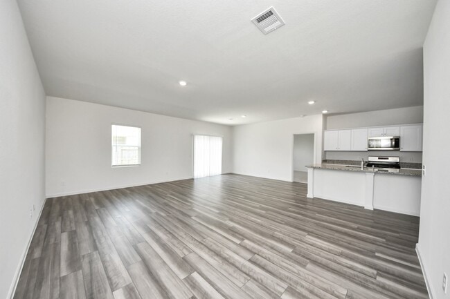 Building Photo - 10307 Malta Trce Dr