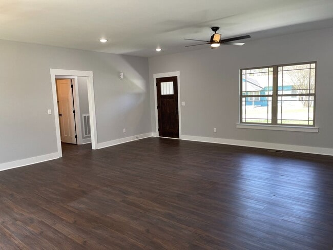 Building Photo - Available NOW! Charming 3 Bedroom, 2 Bathroom Home — Built in 2021