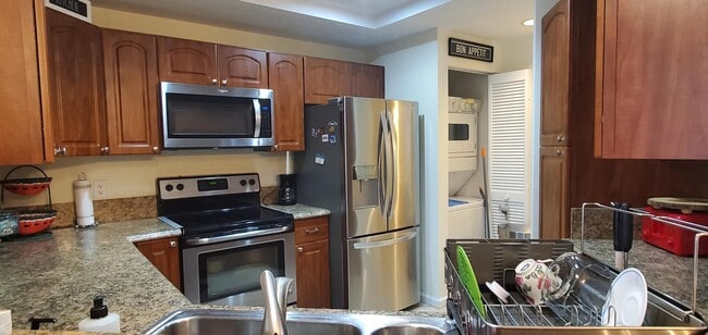 Building Photo - 601 Muirfield Ct