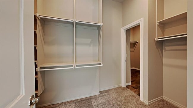 Building Photo - 9125 Poppey Pl