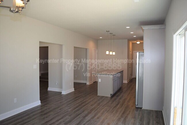 Building Photo - 1 Worden Pl