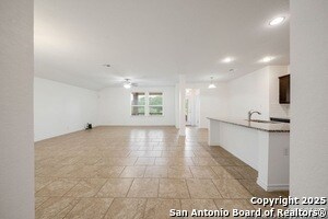 Building Photo - 14724 Costa Leon