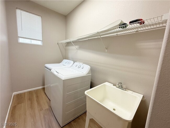 Building Photo - 6255 W Arby Ave