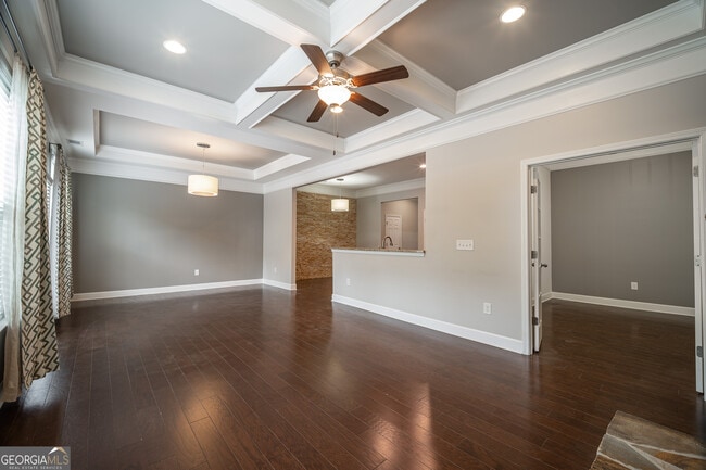 Building Photo - 2483 Norwood Dr SE