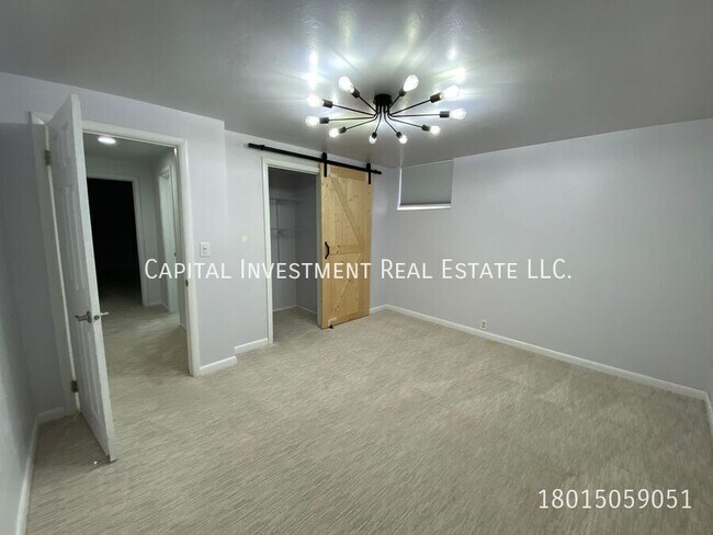 Building Photo - 2626 S 1700 E