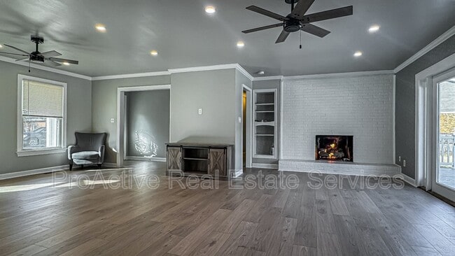 Building Photo - 5100 Shenstone Dr