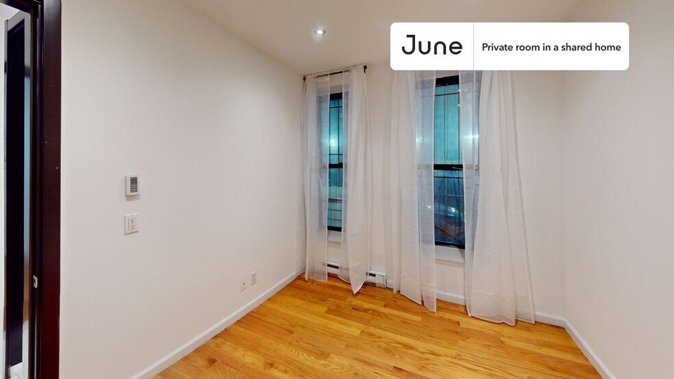 Building Photo - Room in Shared 6 bed/3 bath home