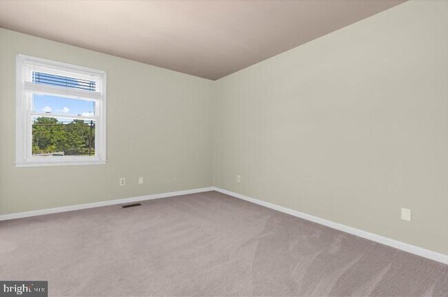 Building Photo - 1268 Delbert Ave