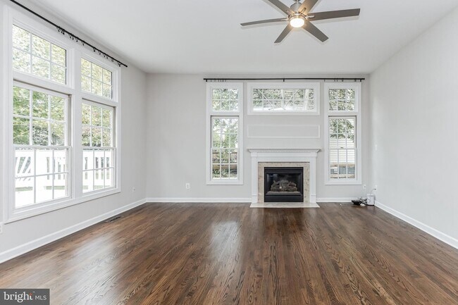 Building Photo - 43179 Allenby Way
