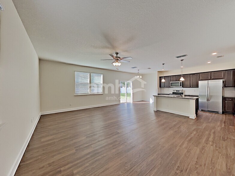 Building Photo - 2894 Calebs Cove Way