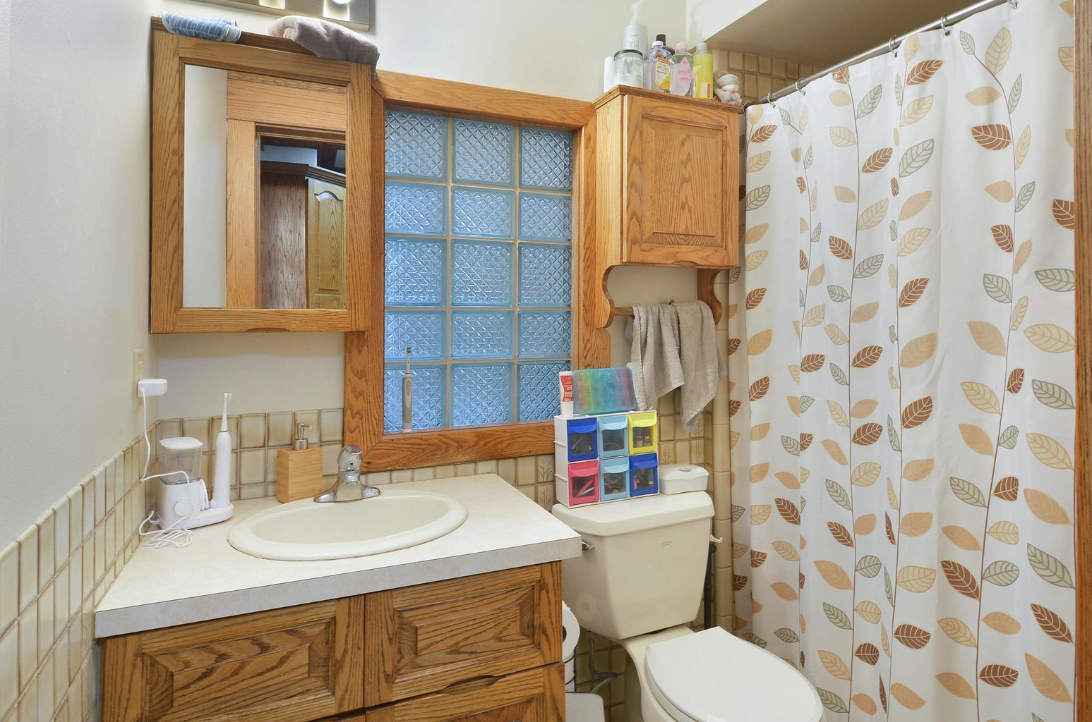 Bathroom - 1534 N Marshall St
