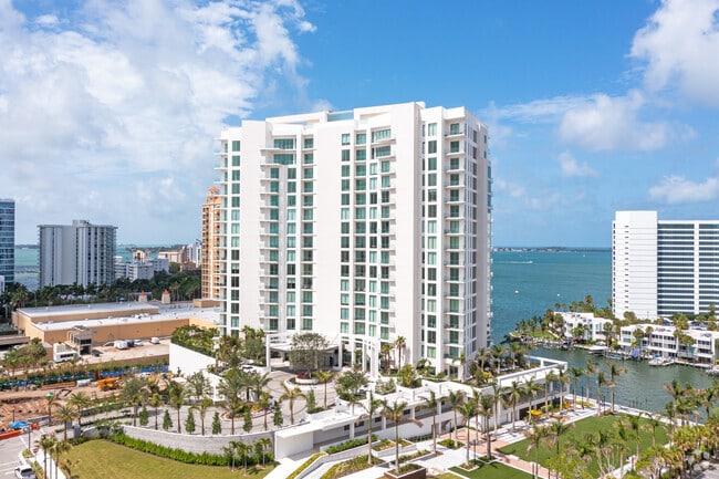 Building Photo - The Ritz-Carlton Residences