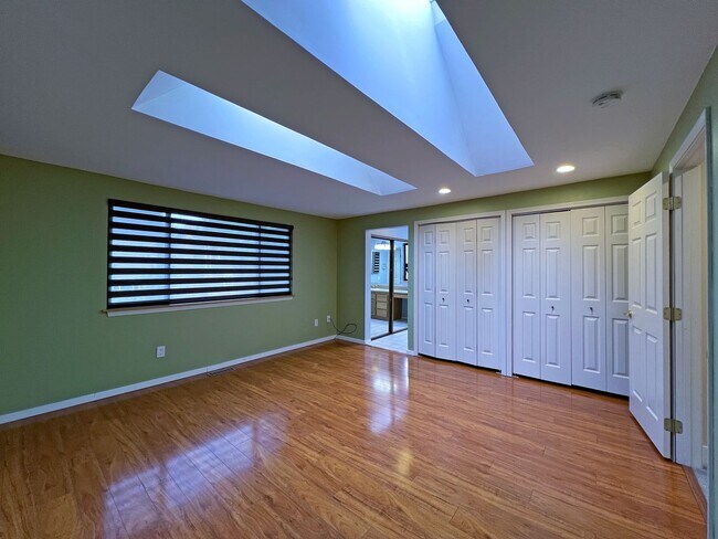 Building Photo - Gorgeous 3 Bedroom 2 Bath Home in Desirable Fairwood, Renton