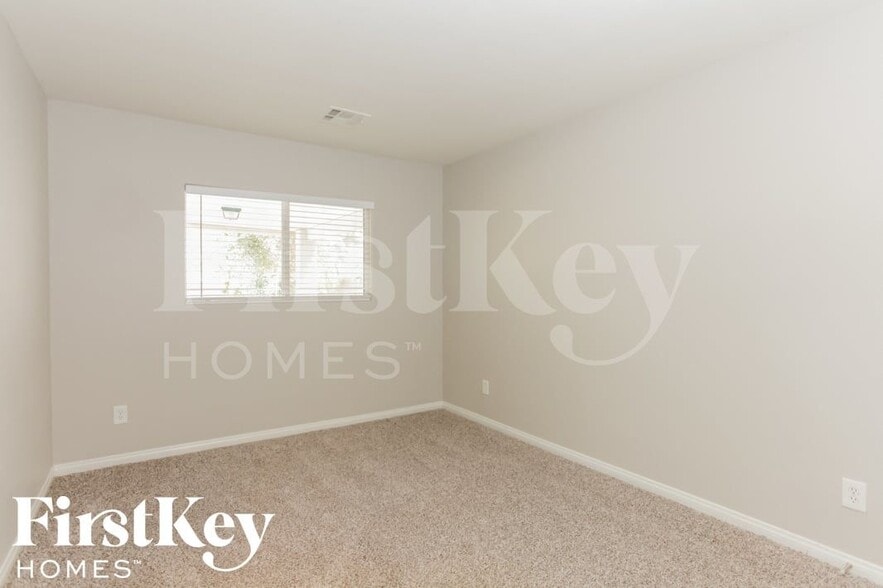 Building Photo - 8332 N Blazing Sky Ct