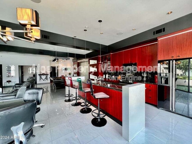 Building Photo - 8989 N Gainey Center Dr