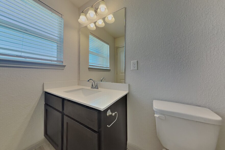 Building Photo - 21343 Cypress Conifer Dr