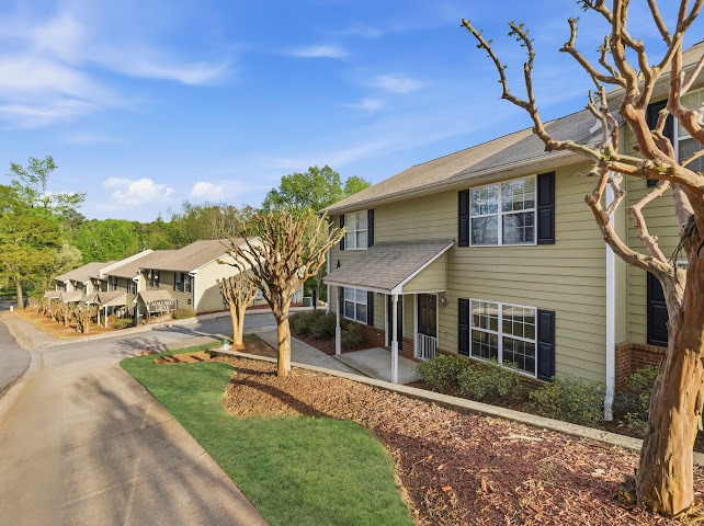 Building Photo - 105 Westchester Dr