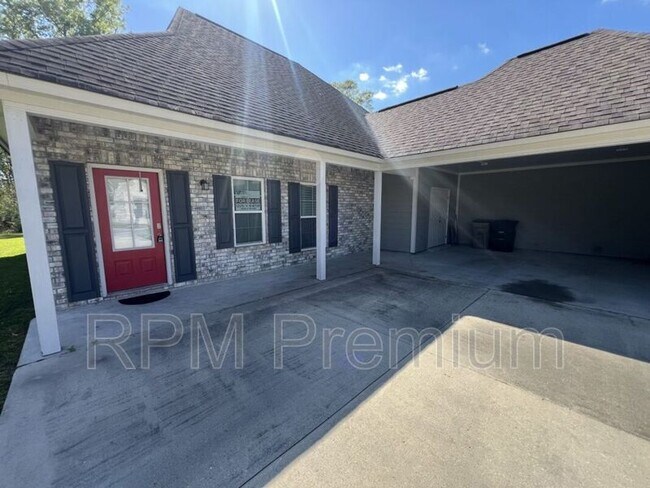 Building Photo - 8614 Forestwood Ave