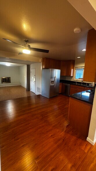 Building Photo - 41685 Gifford St